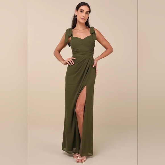 Lulus Gorgeous Whimsy Olive Pleated Off-the-Shoulder Maxi Dress L Wedding Party - Picture 2 of 10